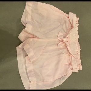 Size 8 Bella Dahl shorts barely worn